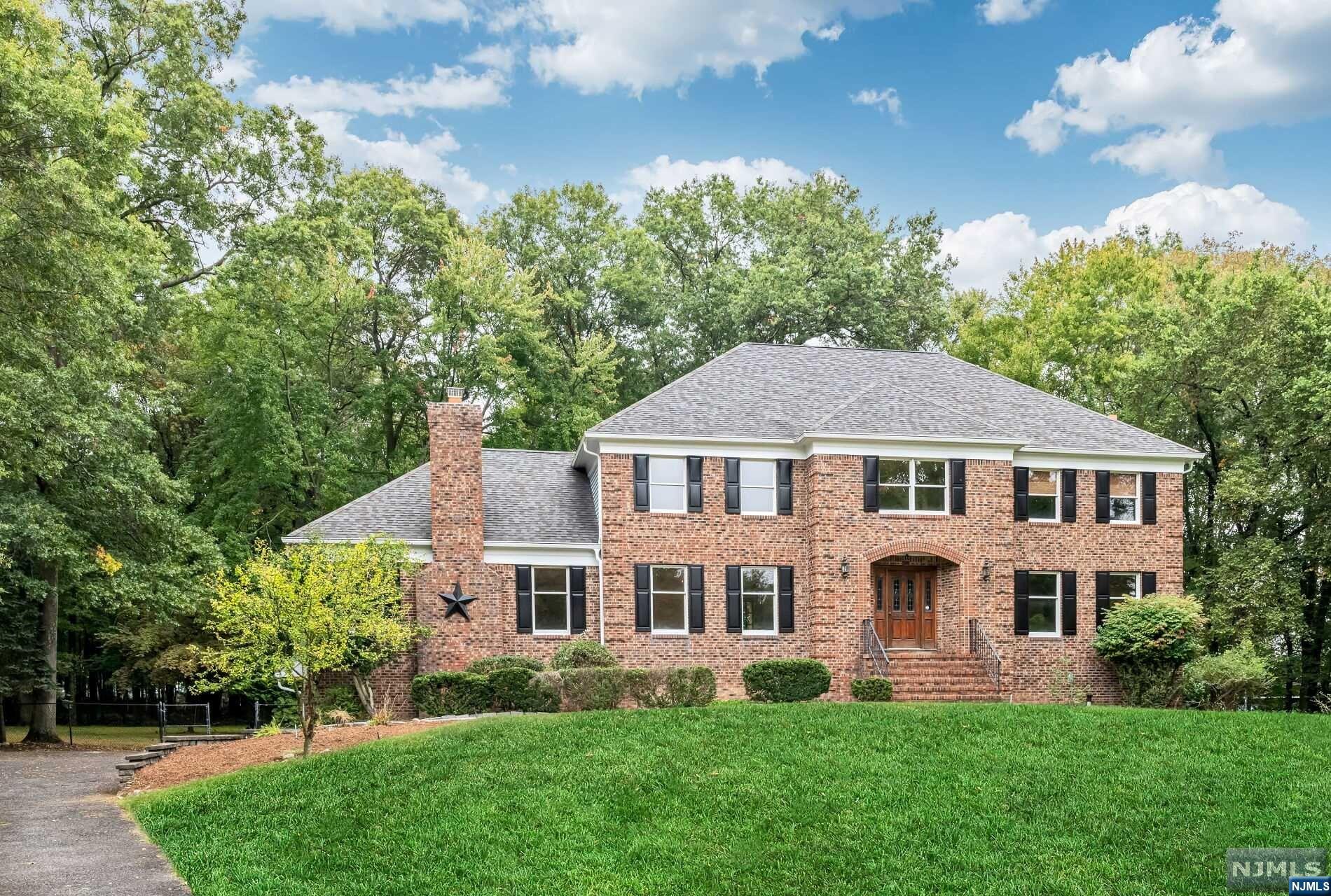 591 Grandview Terrace