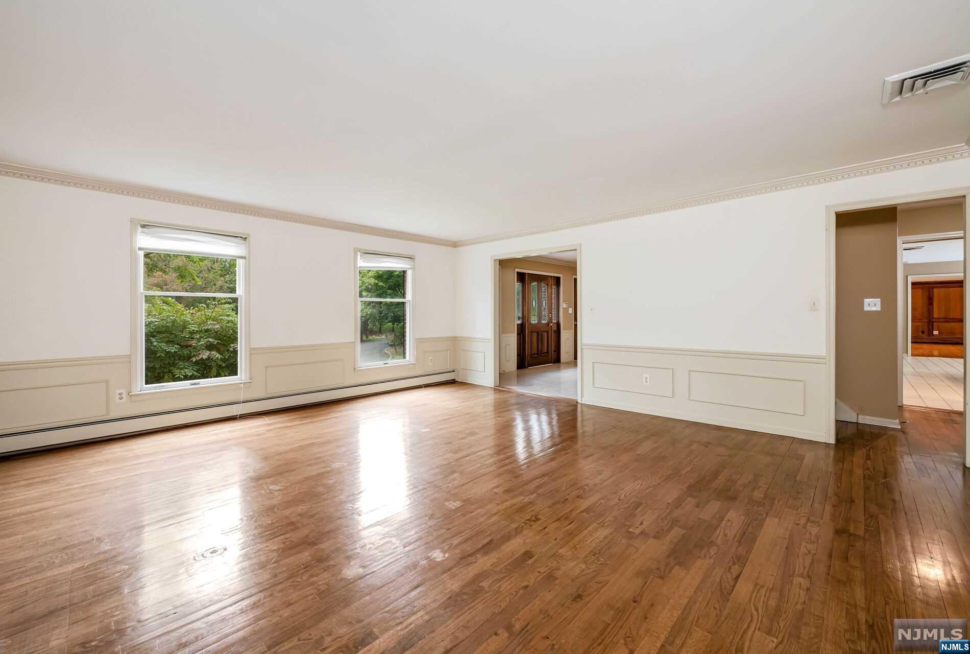 591 Grandview Terrace