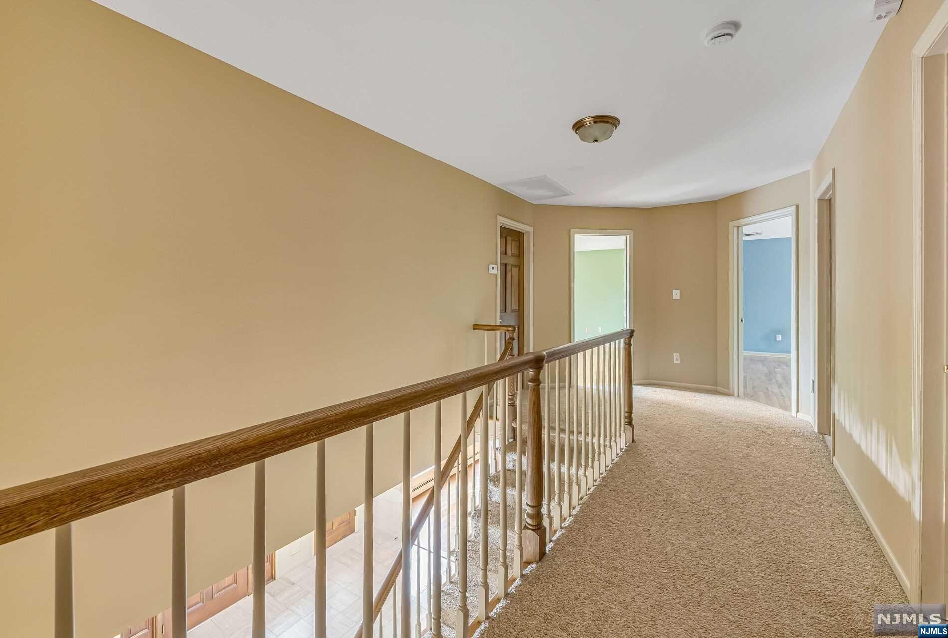 591 Grandview Terrace