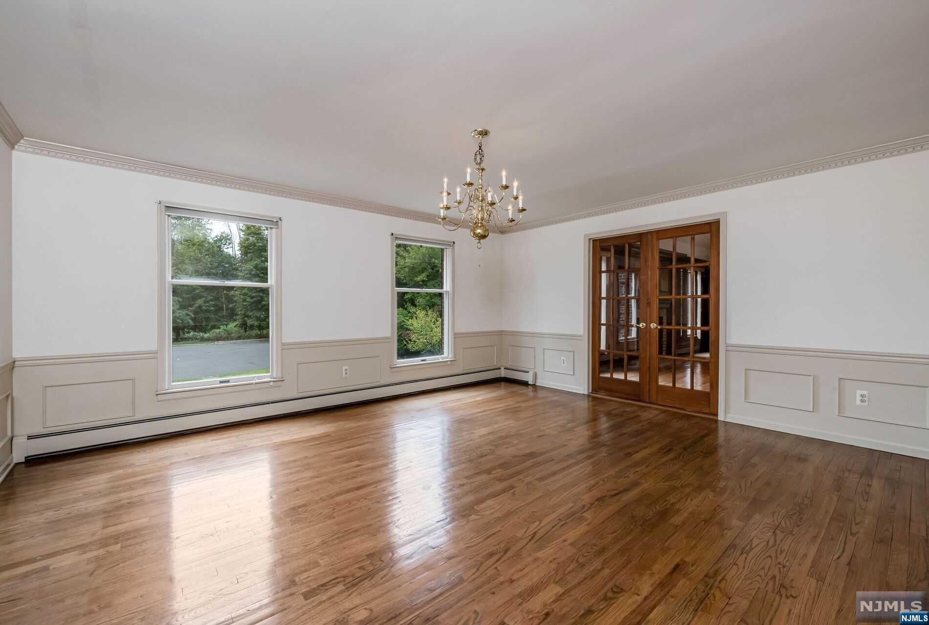 591 Grandview Terrace