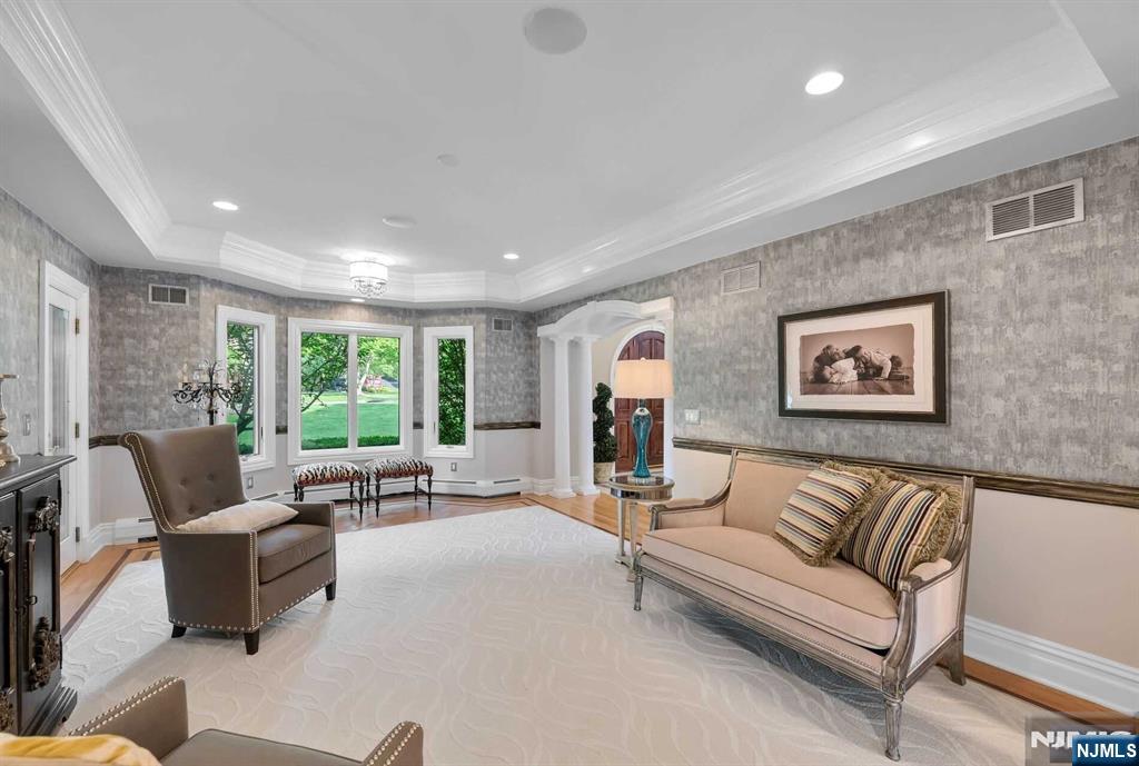 108 Garden Court