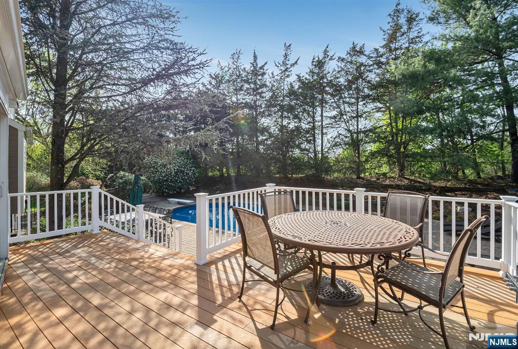 296 Oldwoods Road