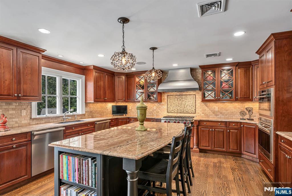 296 Oldwoods Road