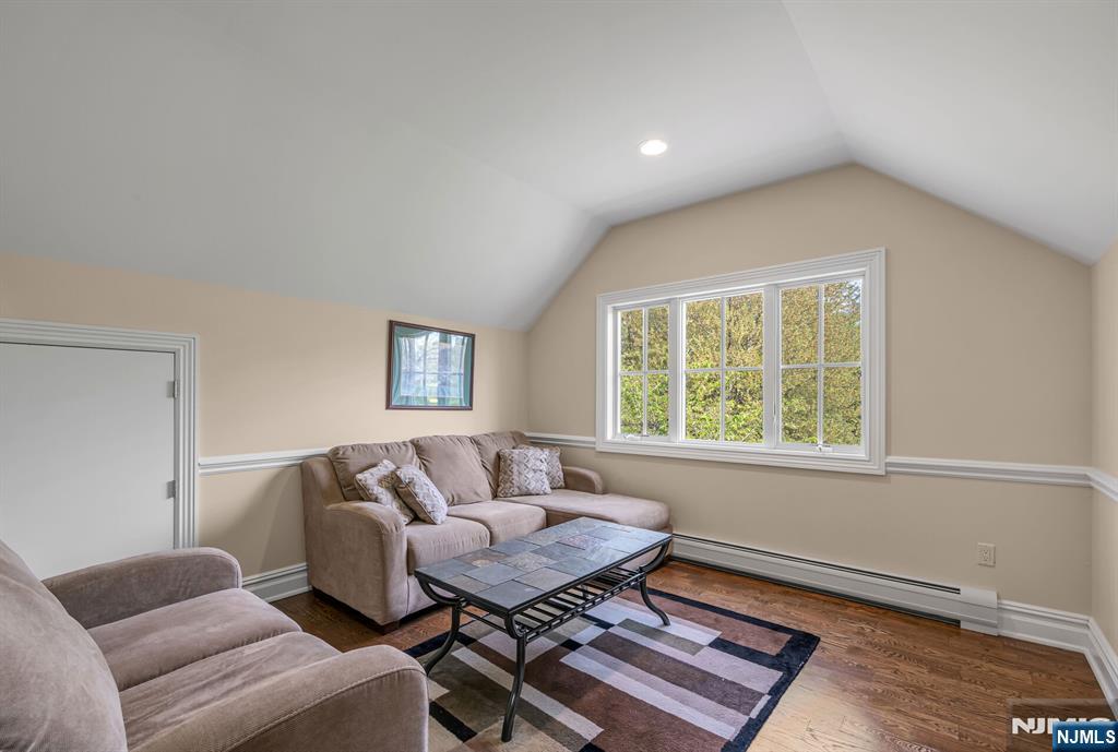 296 Oldwoods Road