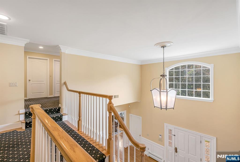 21 Winding Way