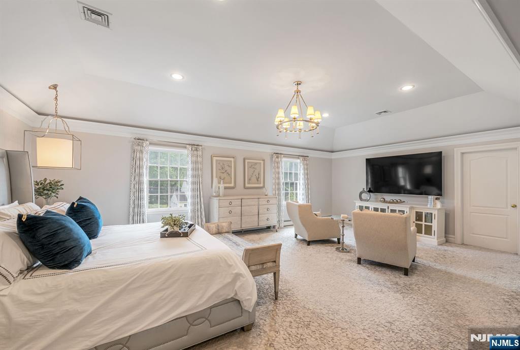 21 Winding Way