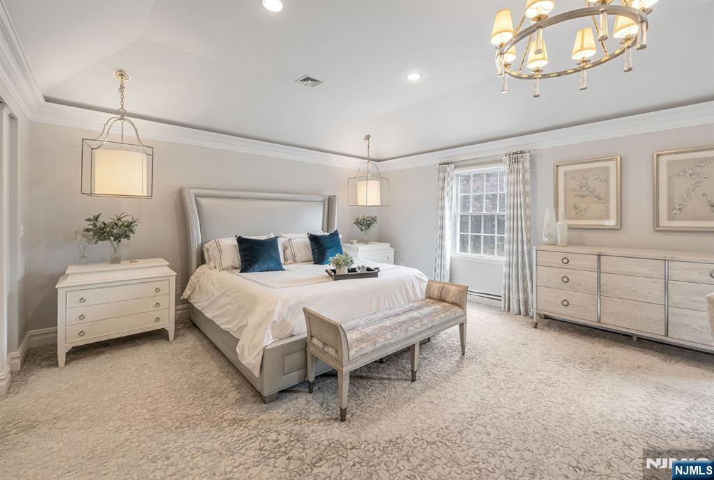 21 Winding Way
