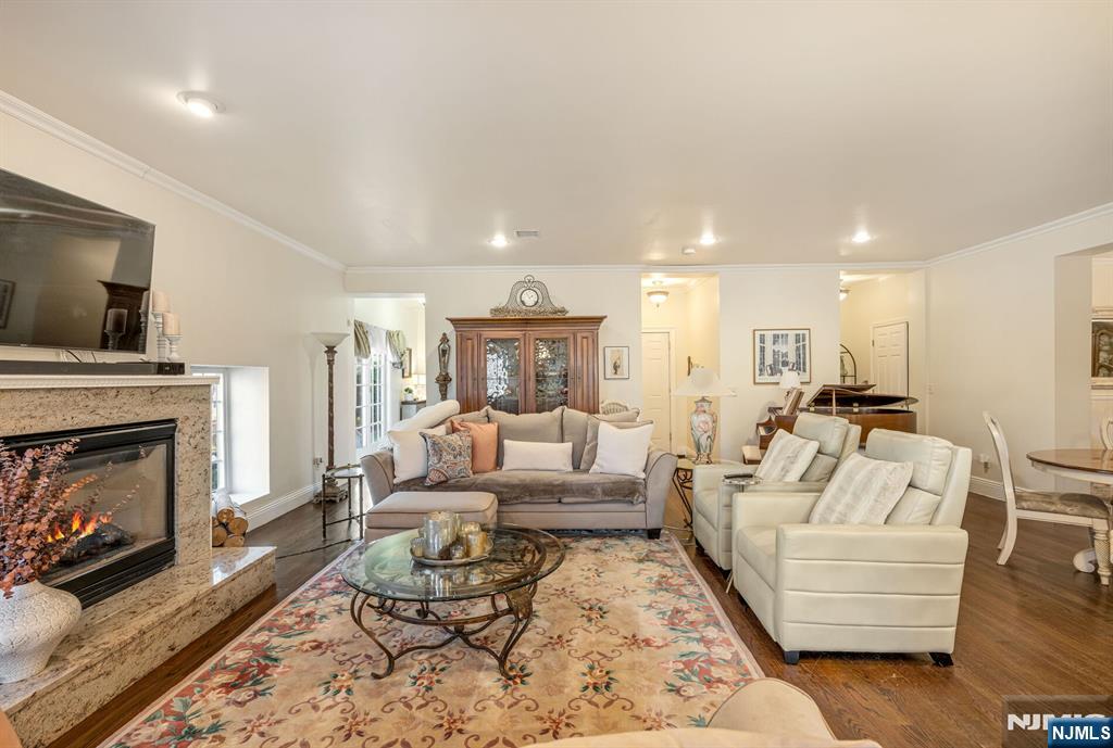 500 Blue Hill Terrace
