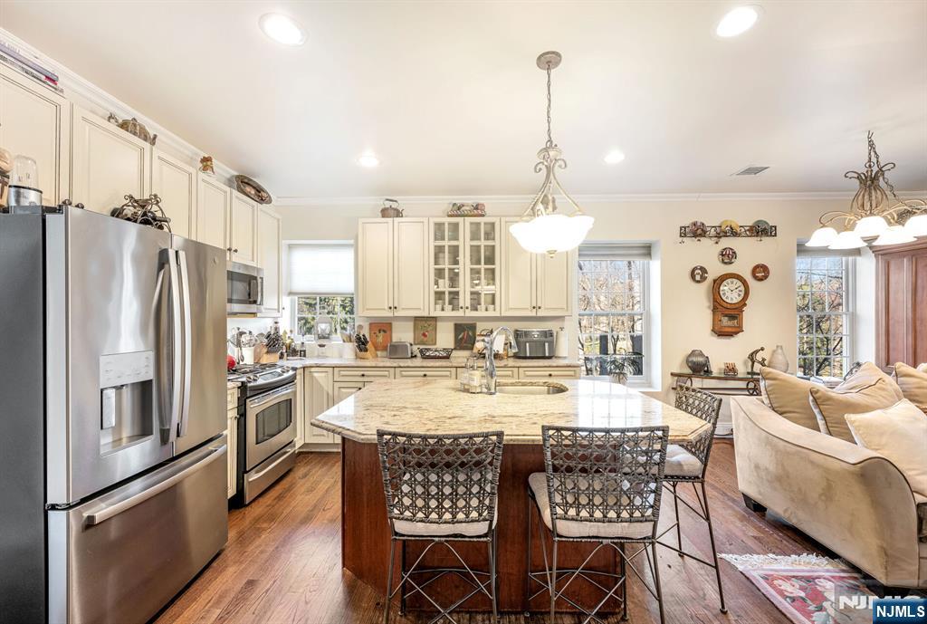500 Blue Hill Terrace