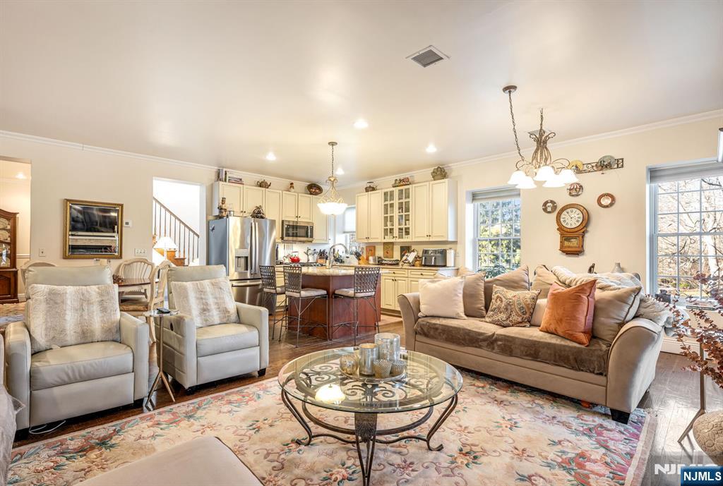 500 Blue Hill Terrace