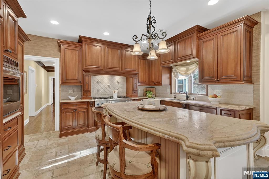 505 Ivy Lane