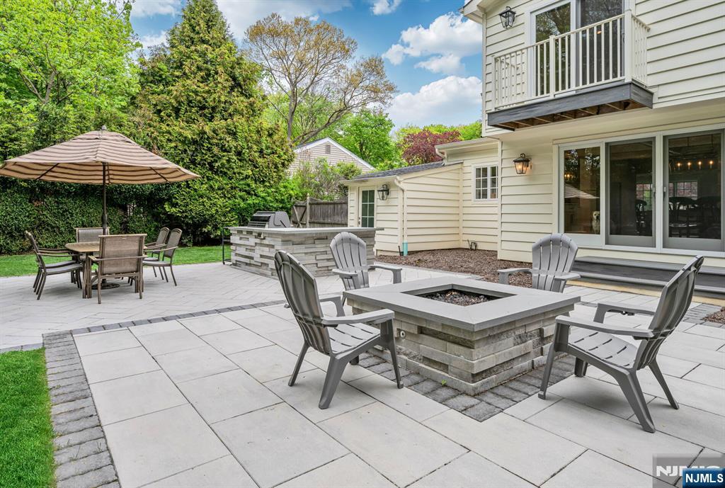 267 Merlin Place