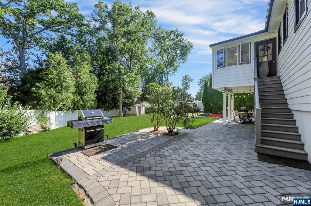 11 Rande Drive