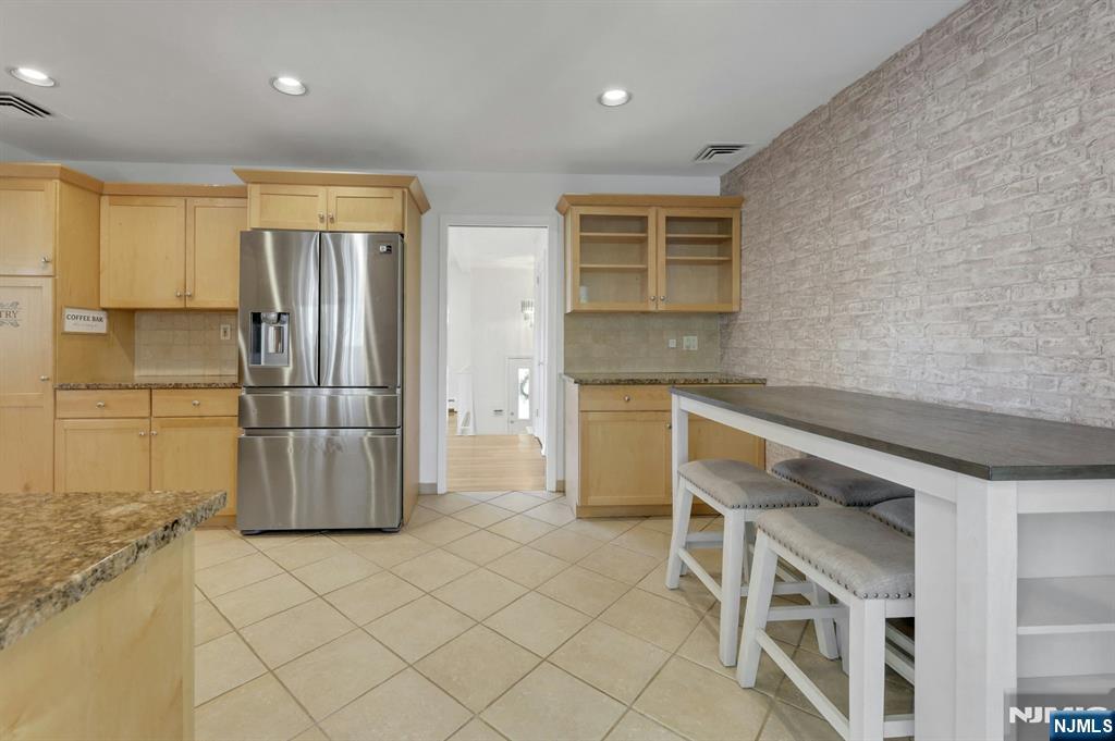 11 Rande Drive