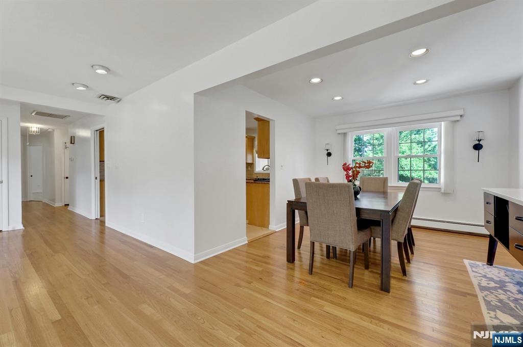 11 Rande Drive