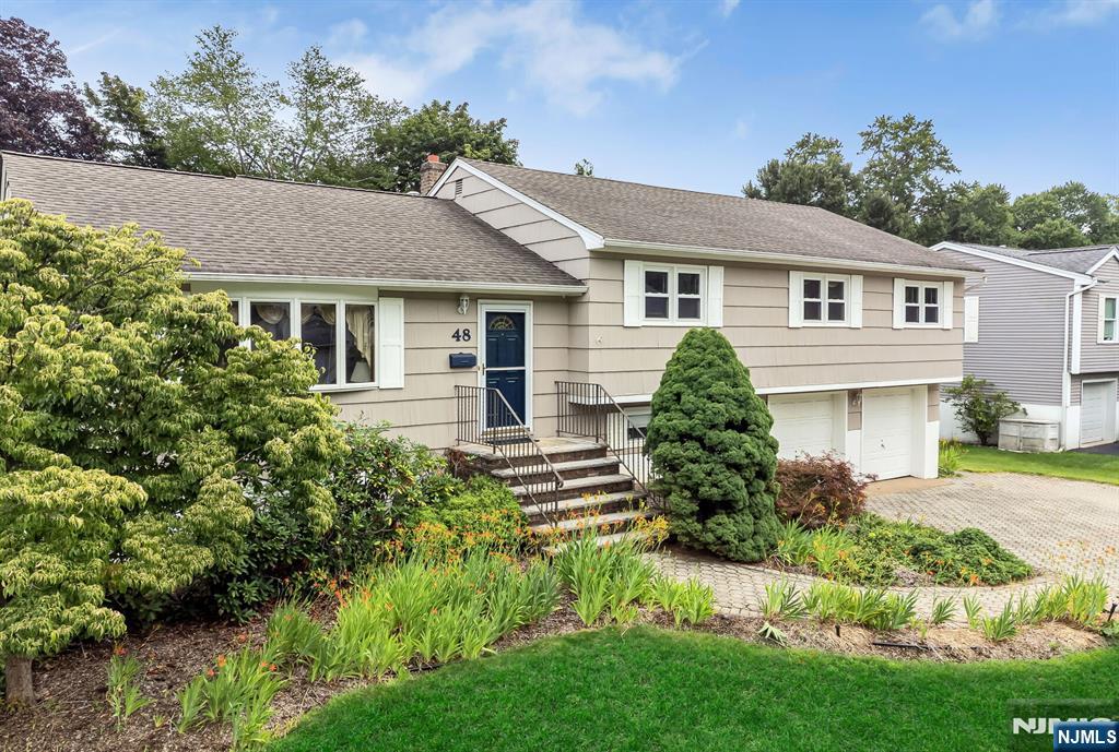 48 Andover Drive
