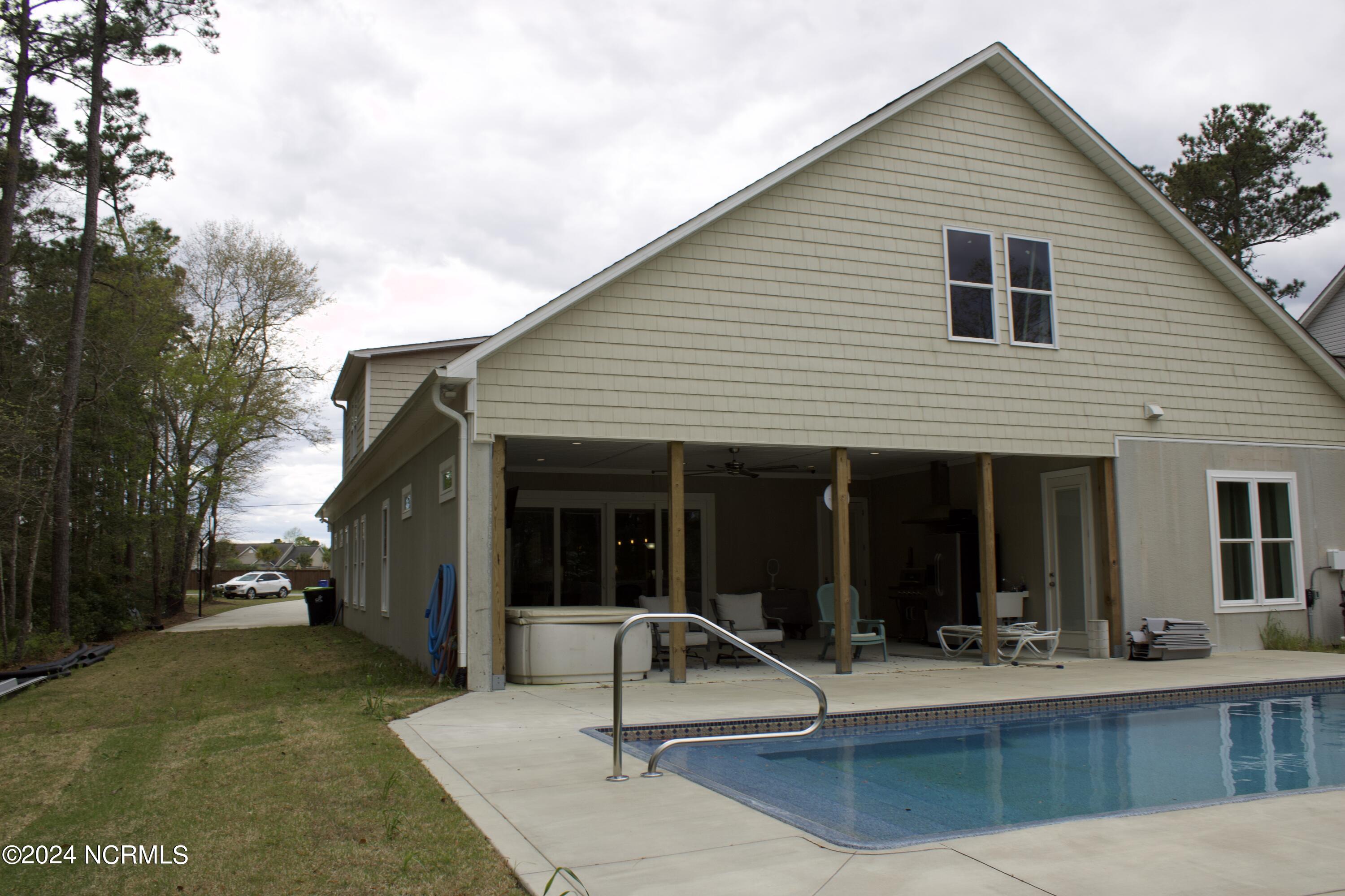 1227 Hammocks Beach Road