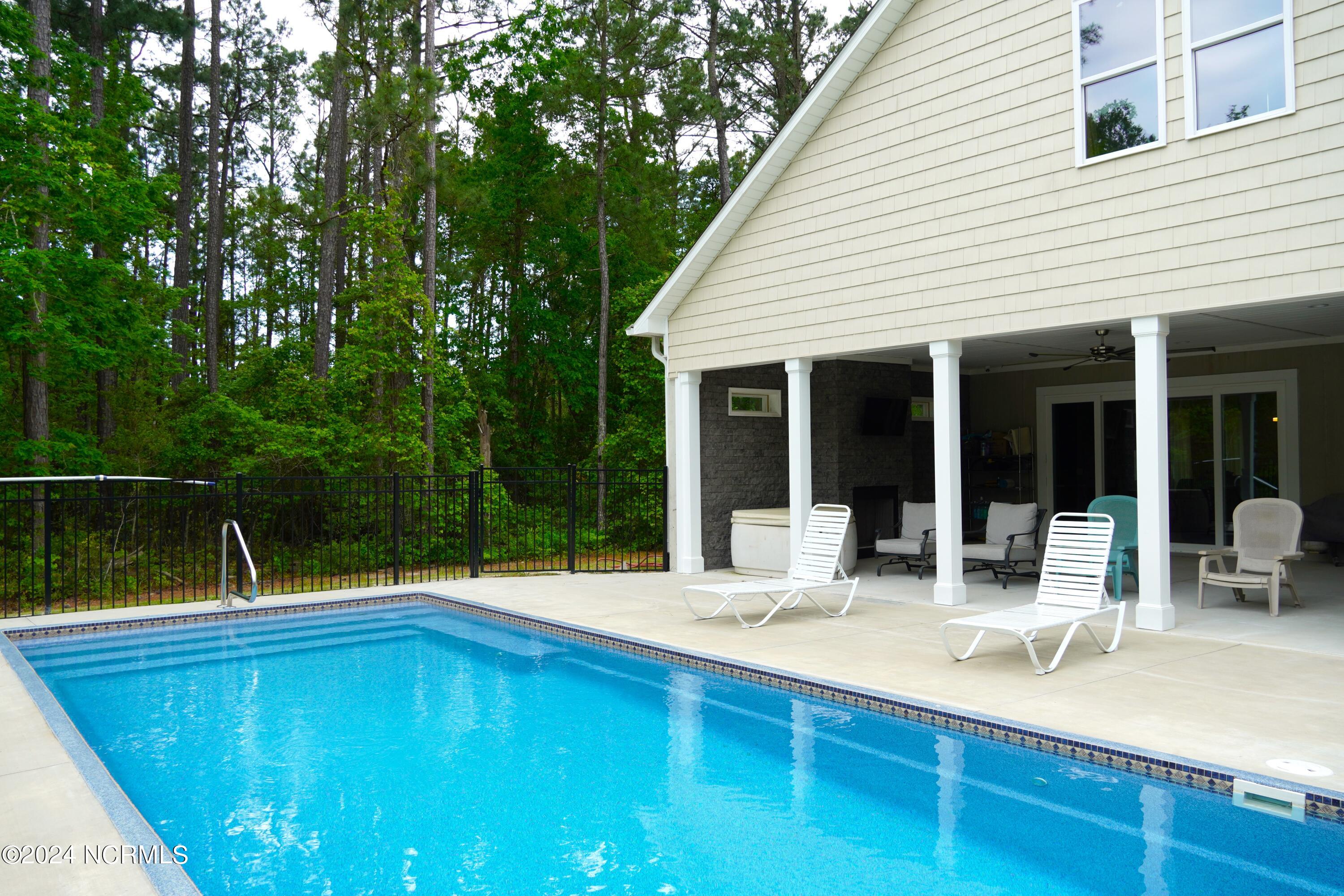 1227 Hammocks Beach Road