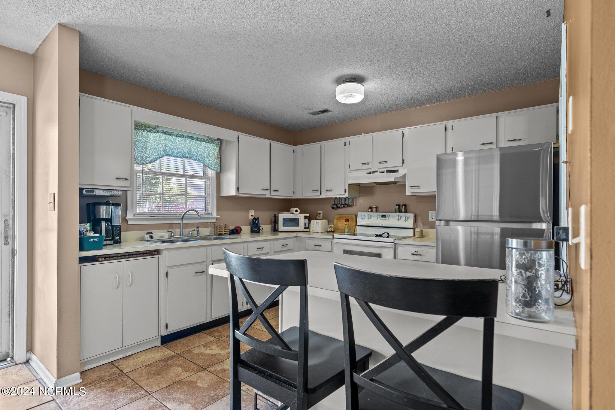3905 Guardian Avenue A2 A2