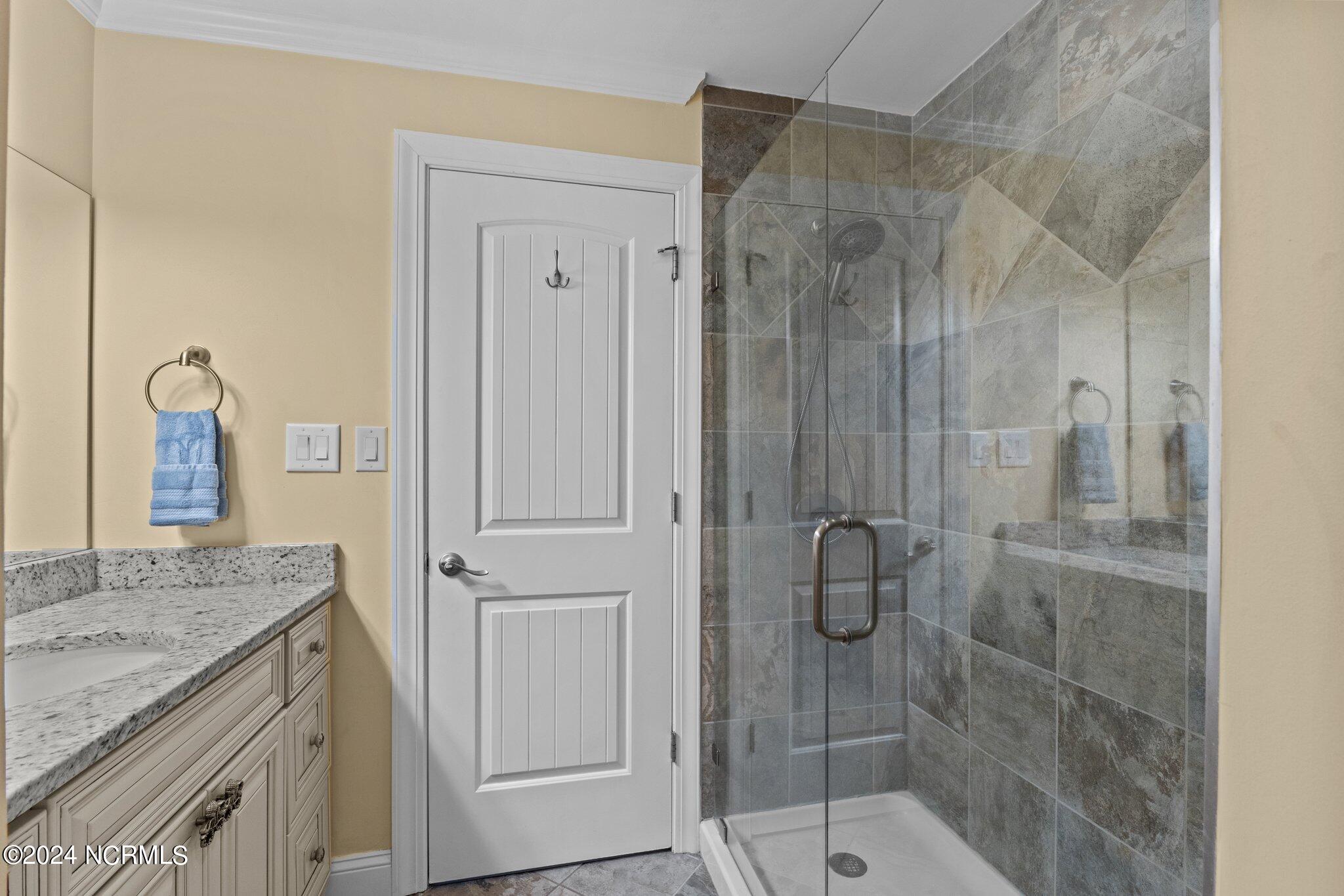 1505 Salter Path Road 322 322