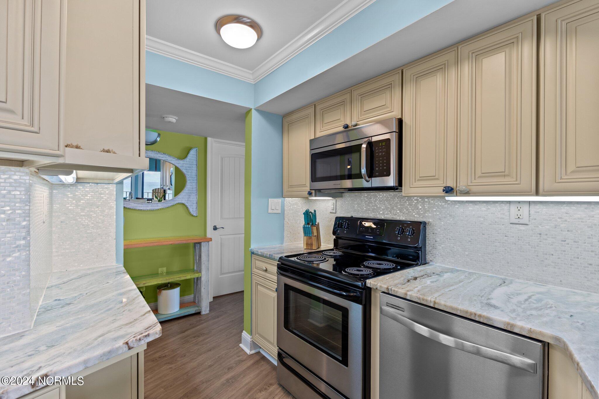 1505 Salter Path Road 322 322
