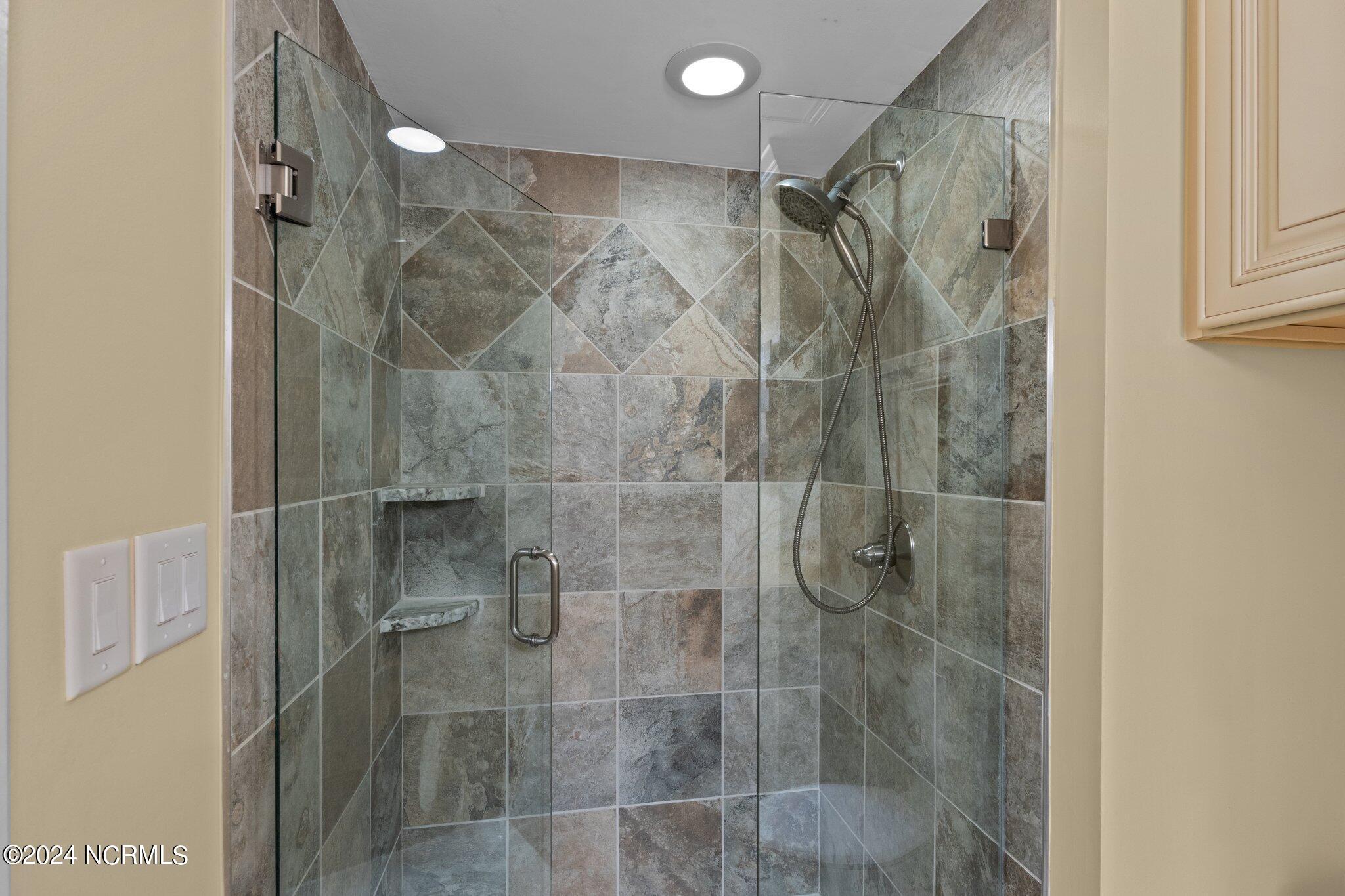 1505 Salter Path Road 322 322