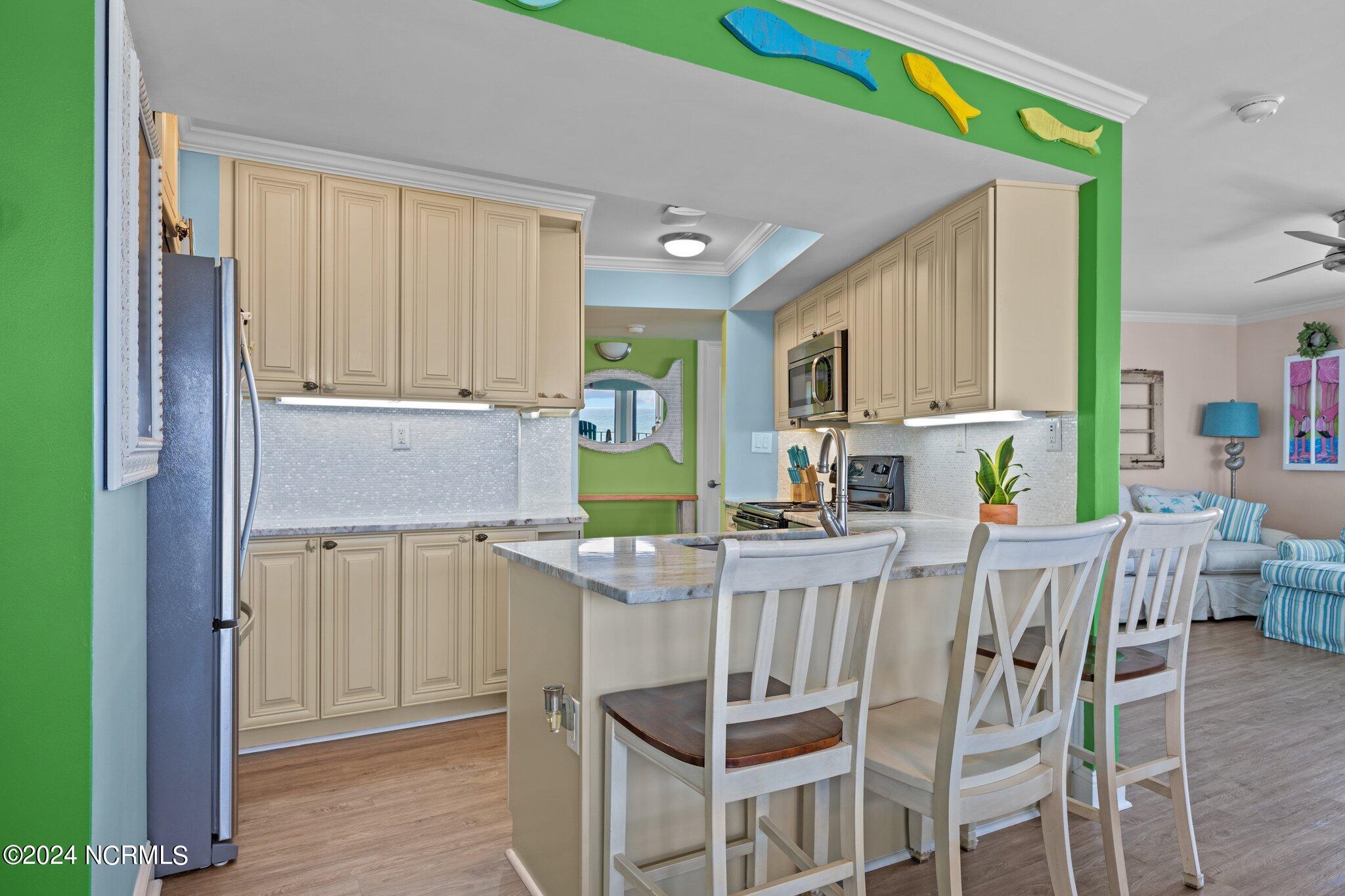 1505 Salter Path Road 322 322