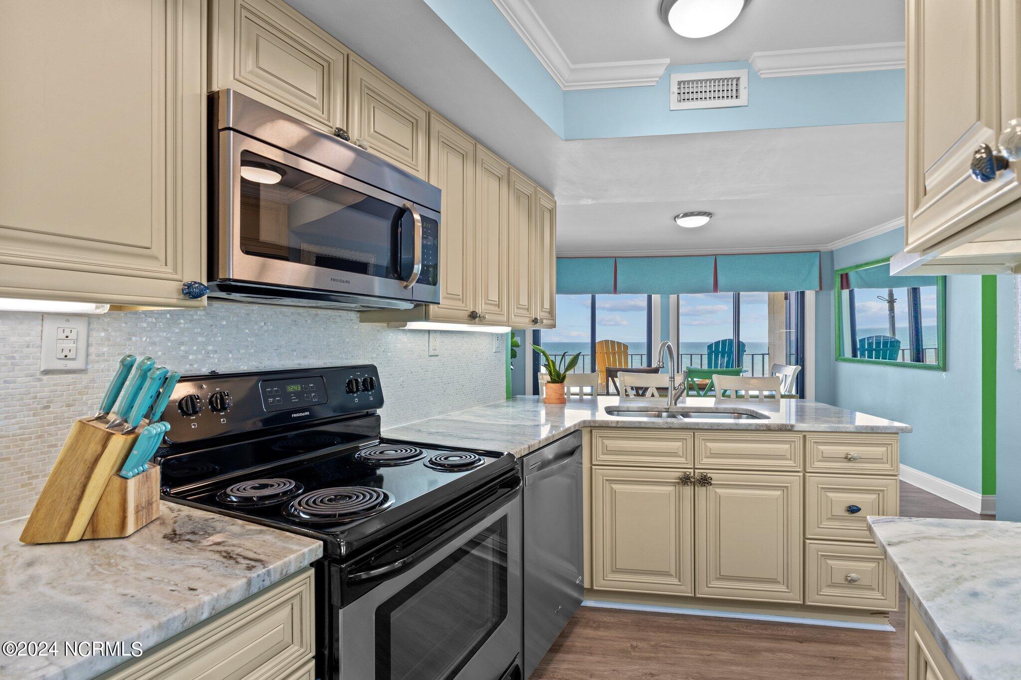 1505 Salter Path Road 322 322