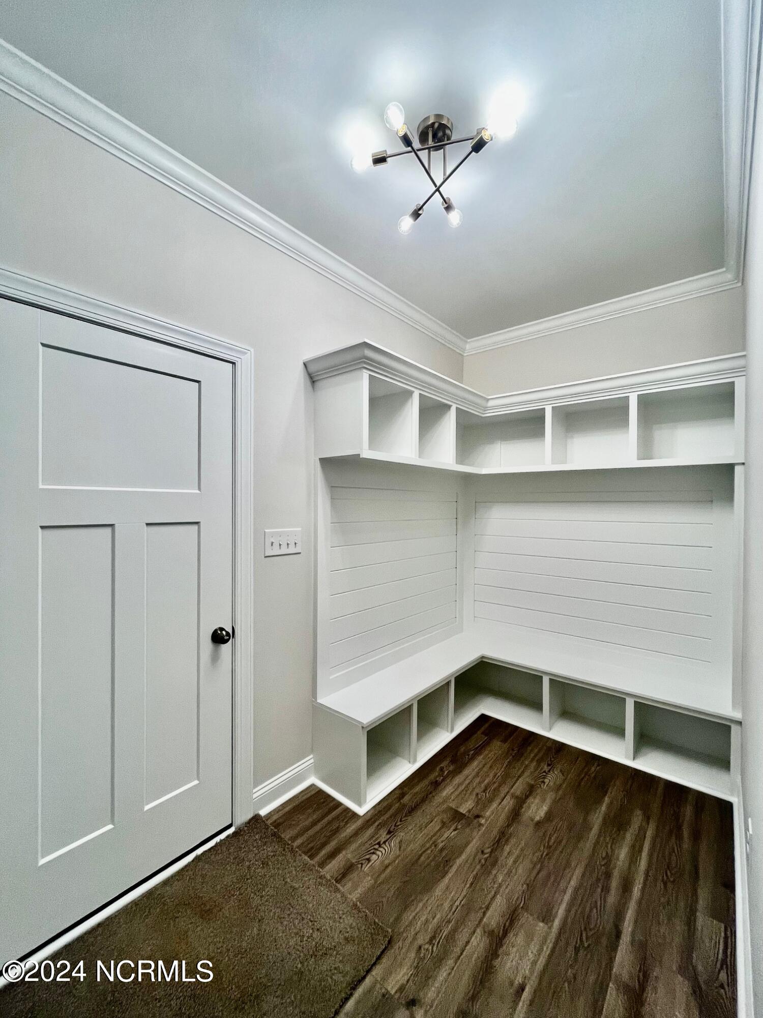108 Ridgeline Drive