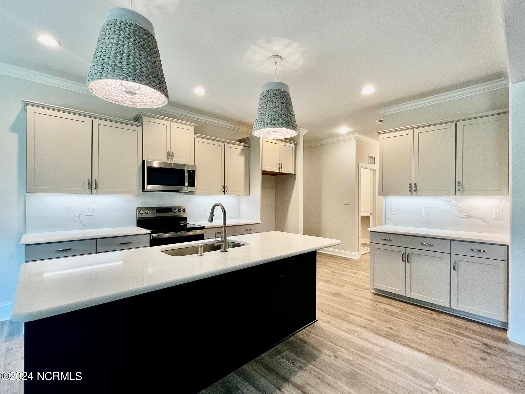 108 Ridgeline Drive