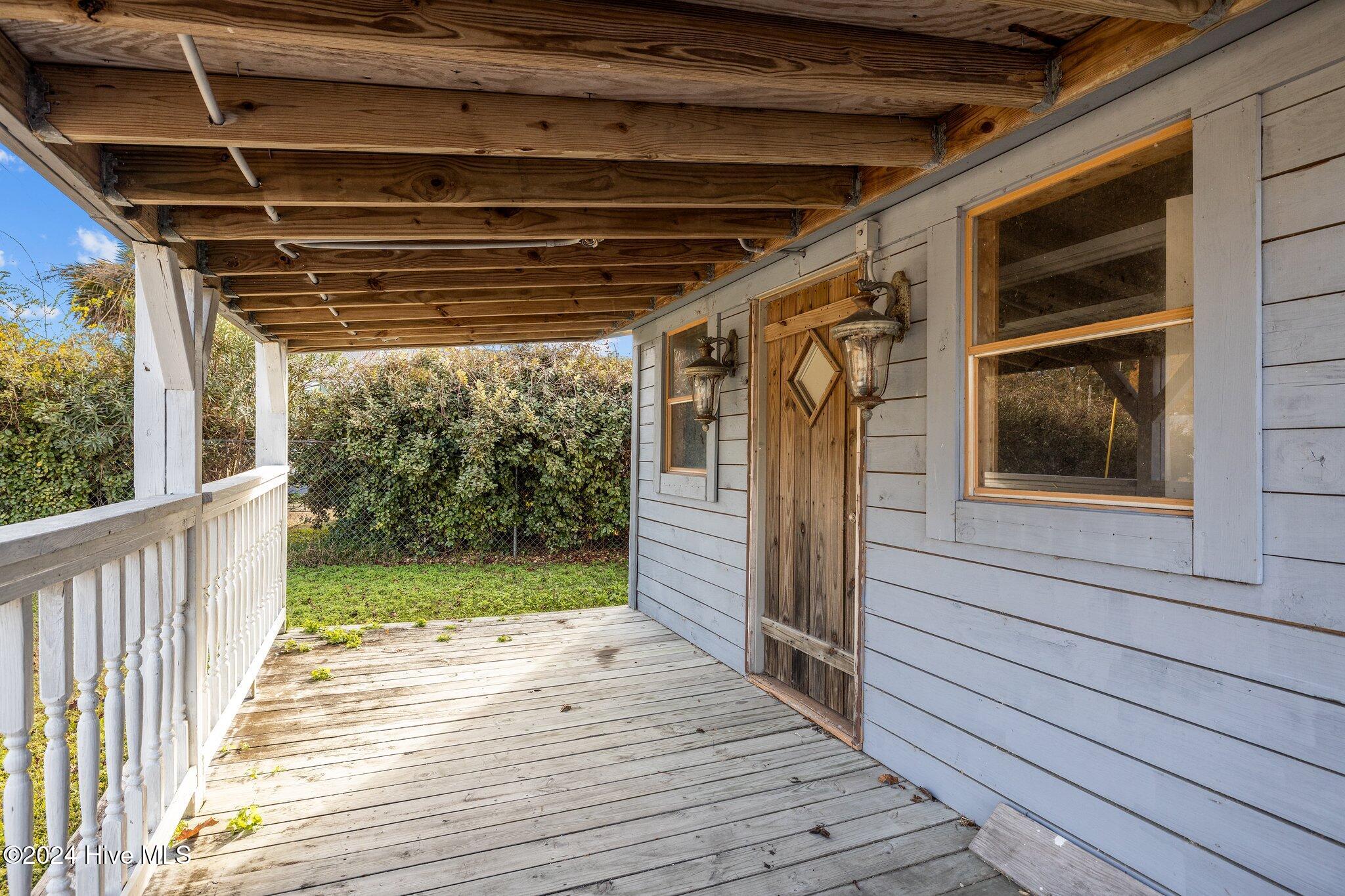 2361 Highway 101