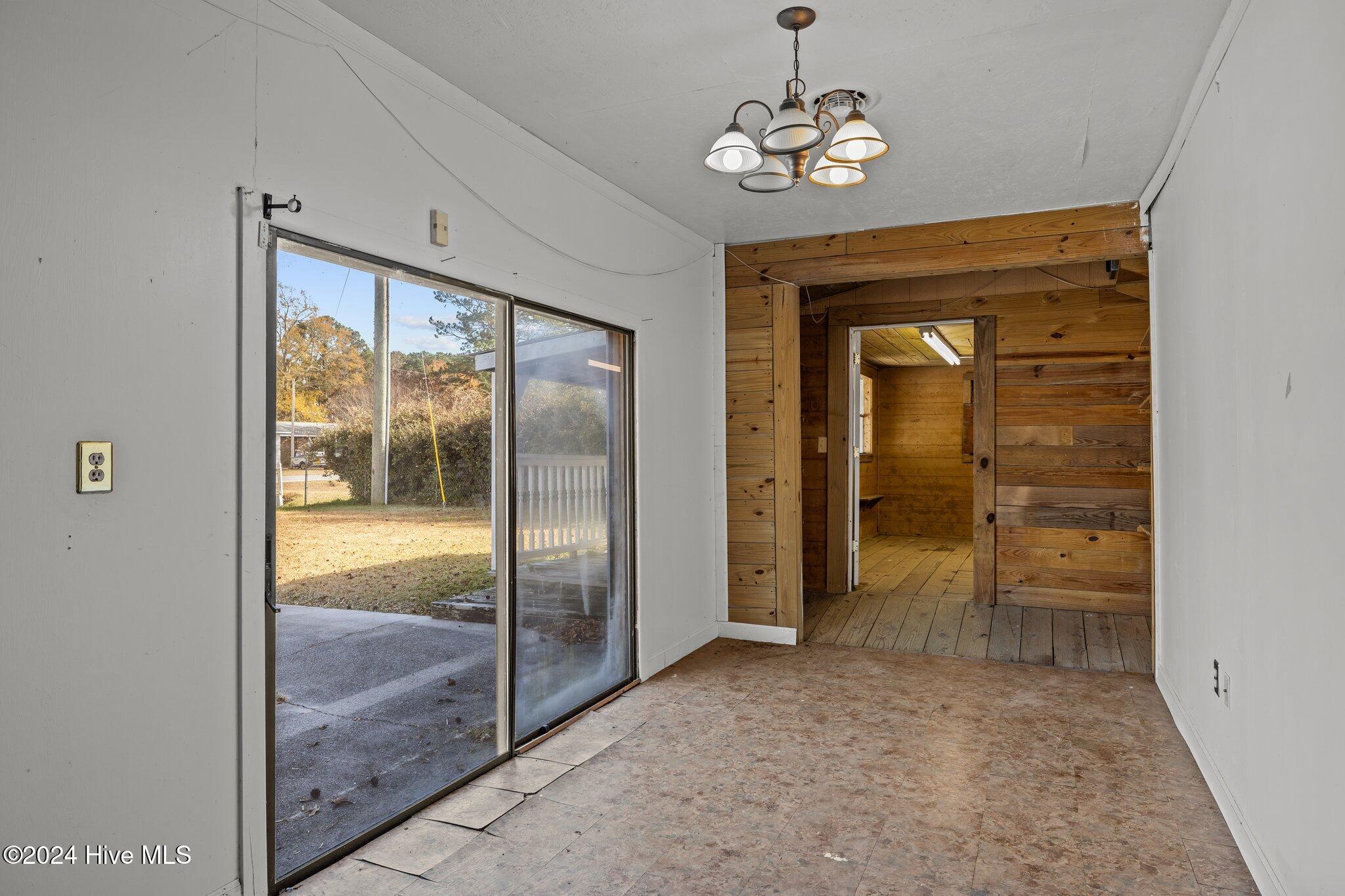 2361 Highway 101