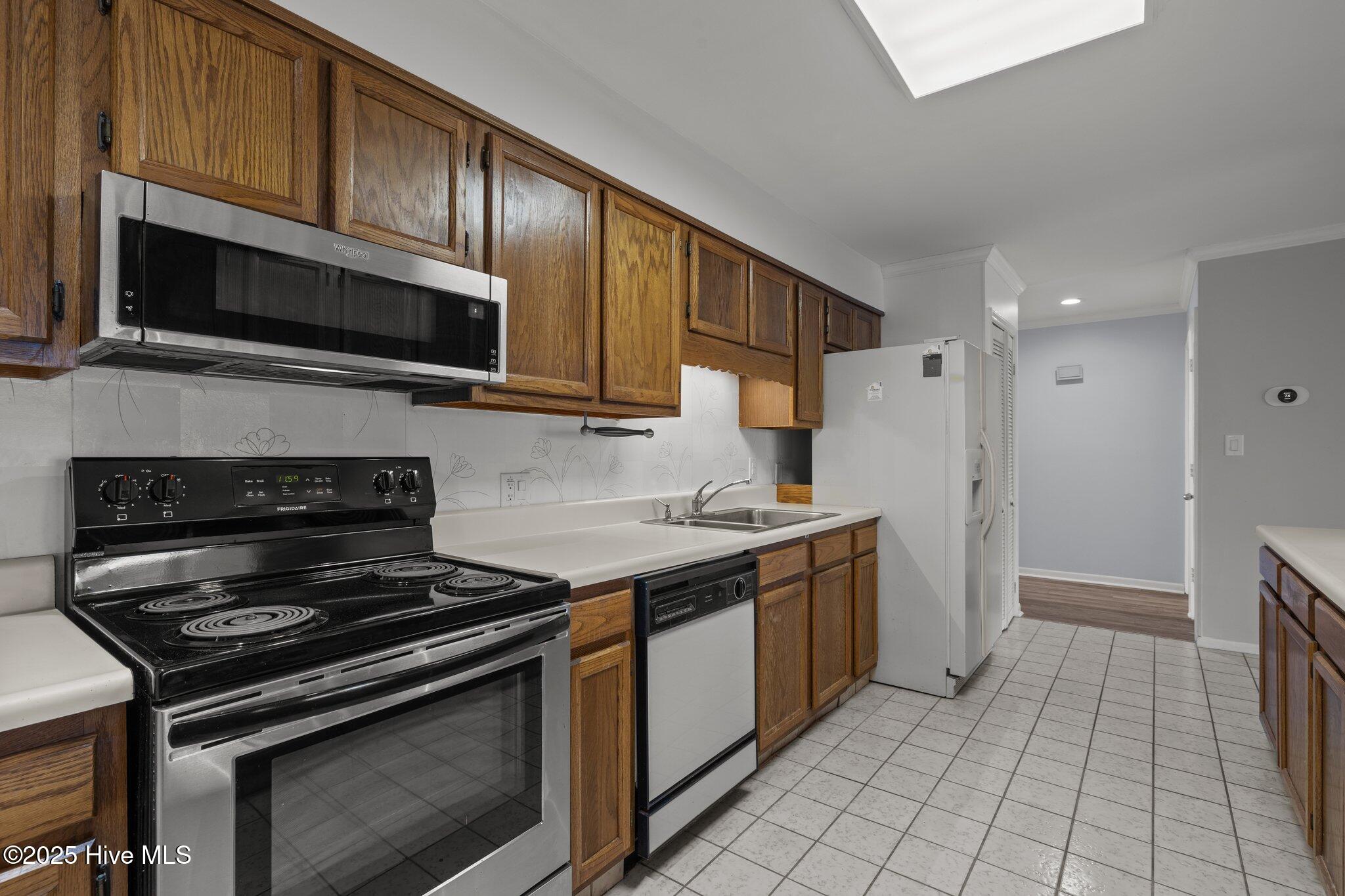 855 Salter Path Road 207