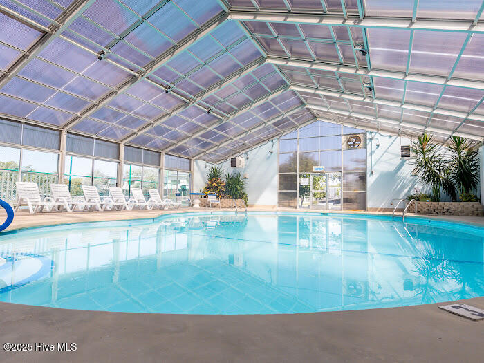 1505 Salter Path Road 216