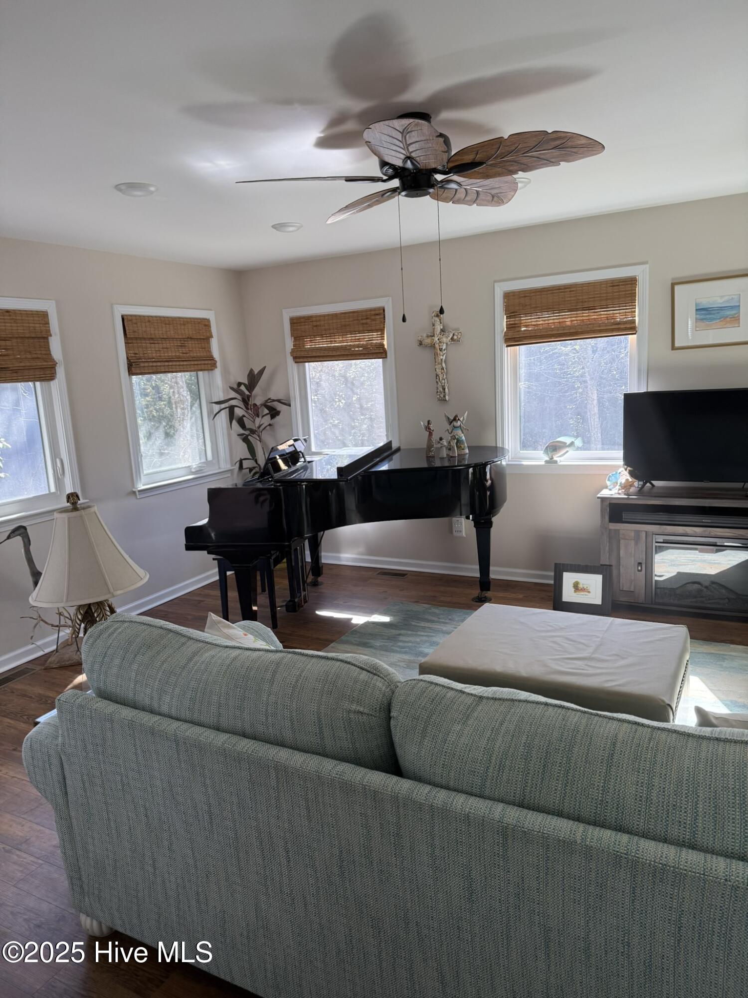 7301 Canal Drive