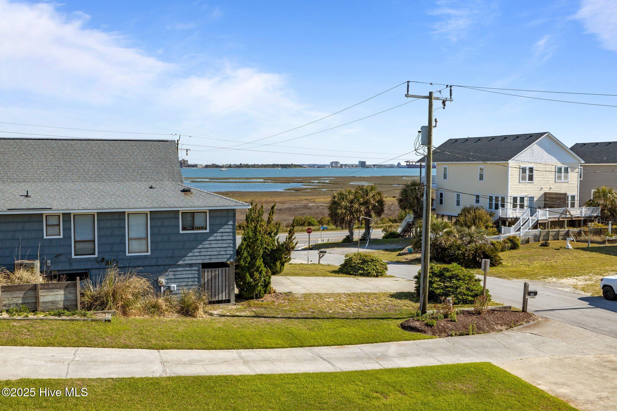 106 Willis Avenue A