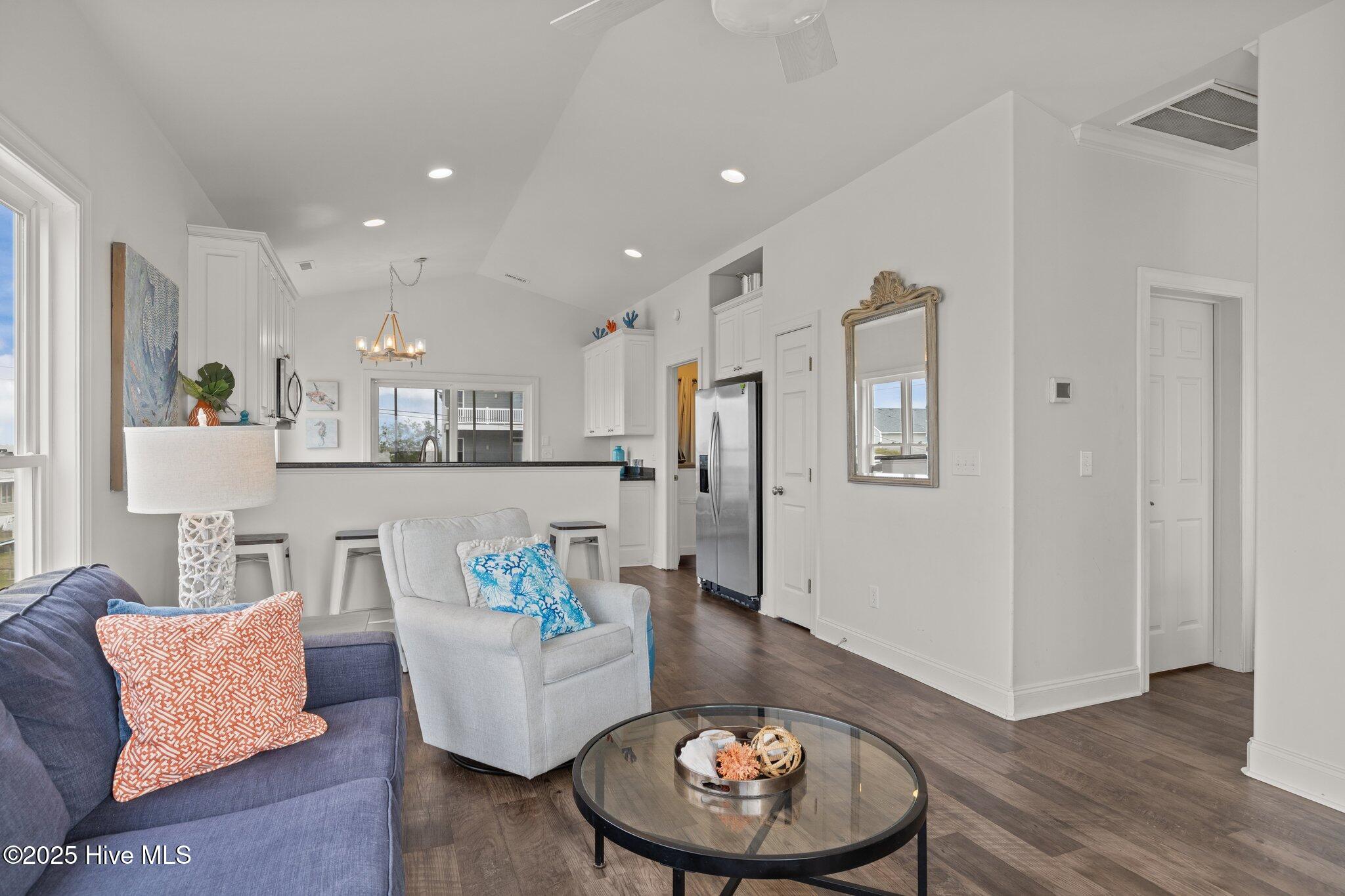 106 Willis Avenue A
