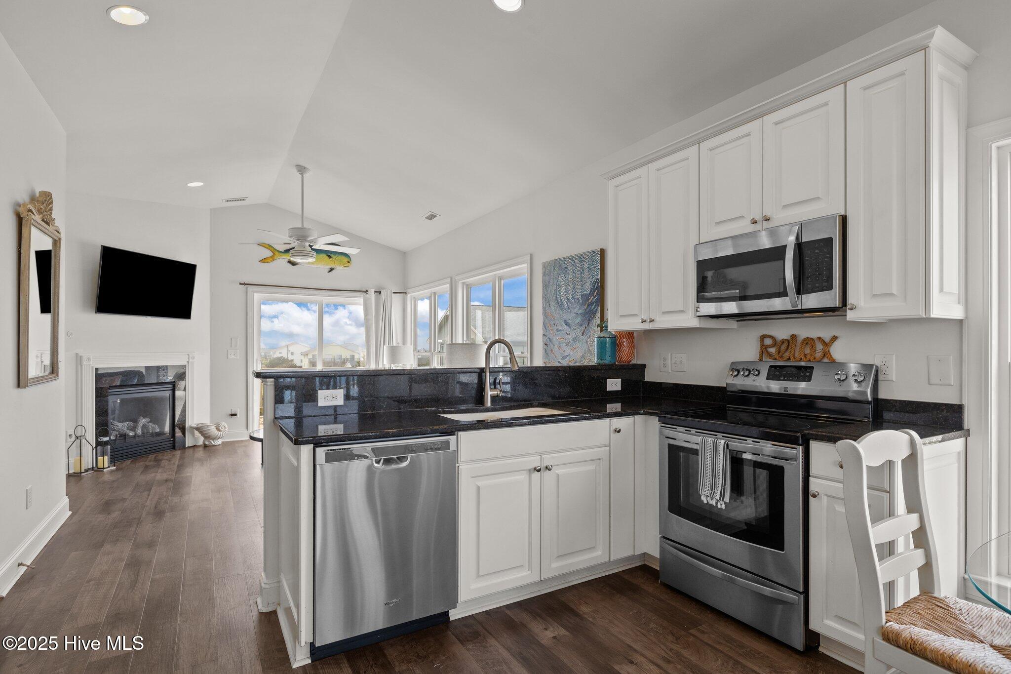106 Willis Avenue A