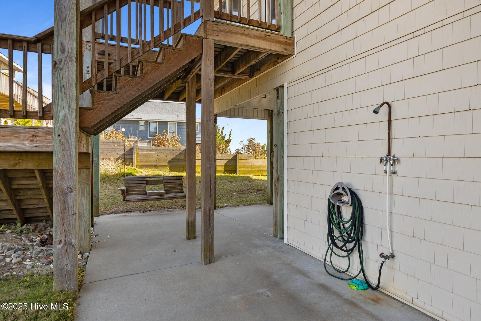 106 Willis Avenue A