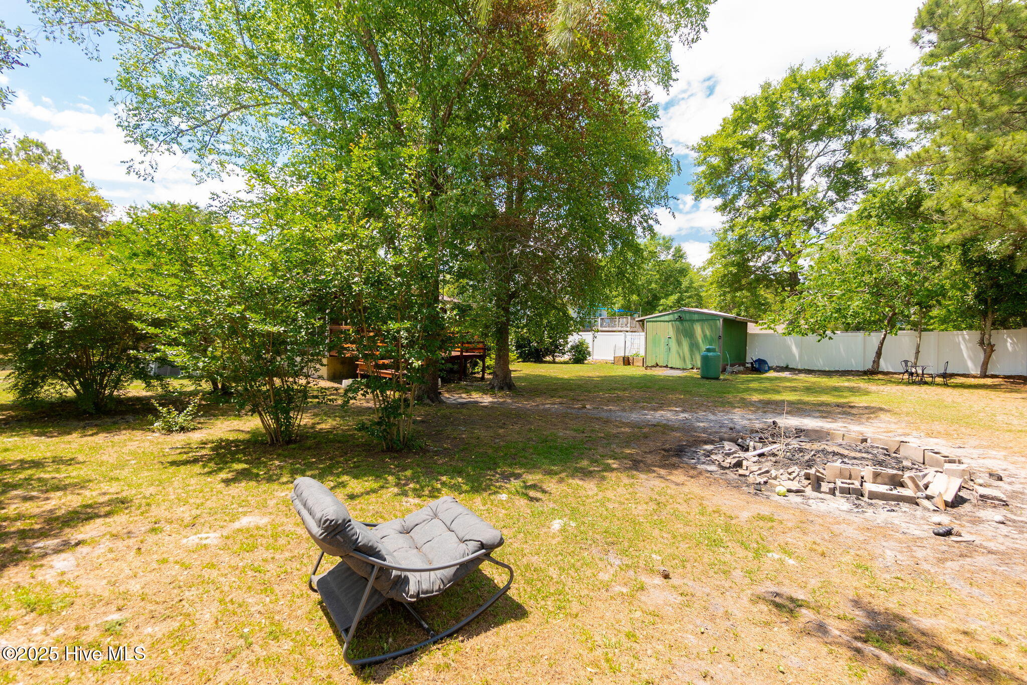 23 Creekside Woods Drive