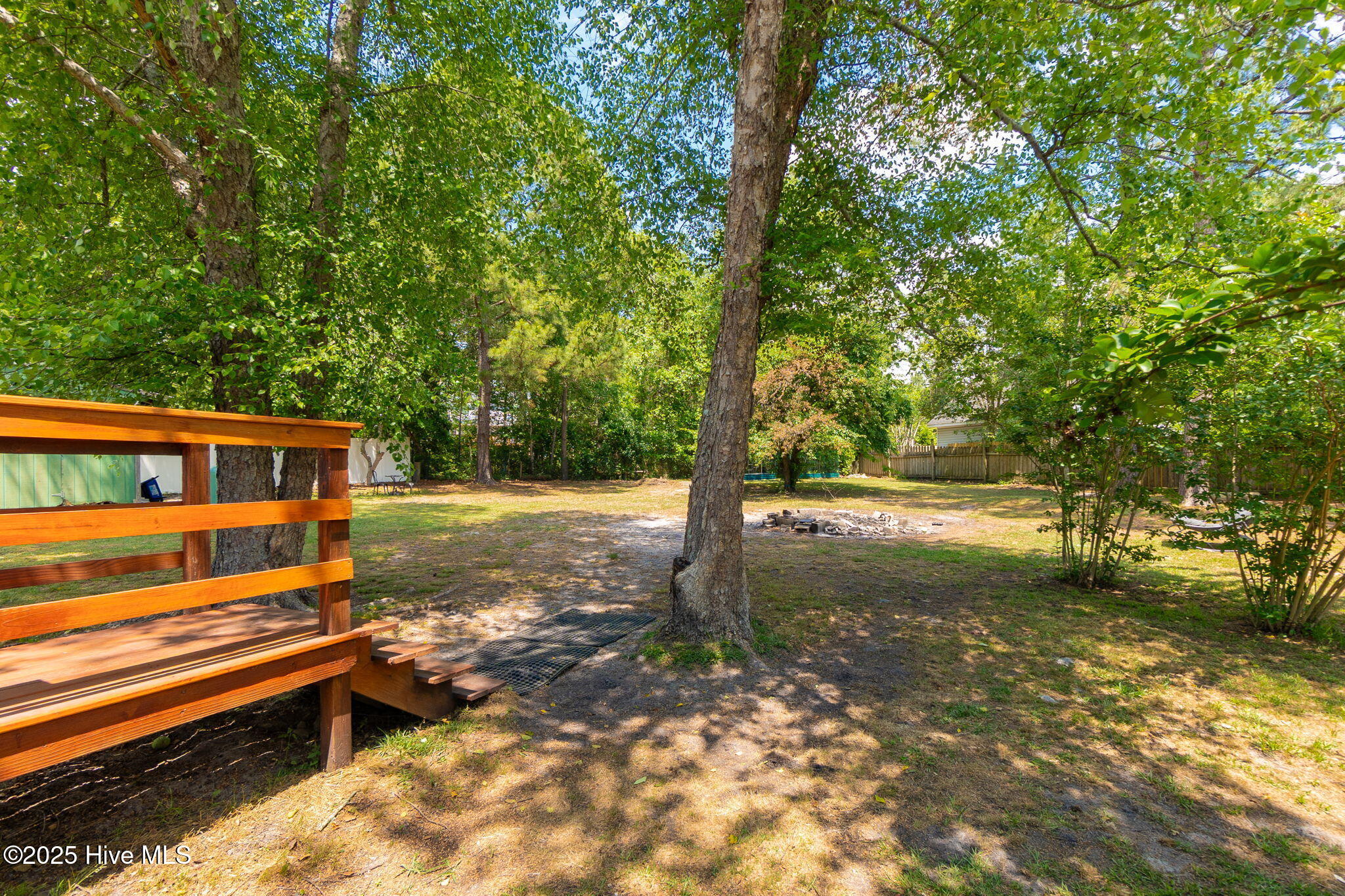 23 Creekside Woods Drive