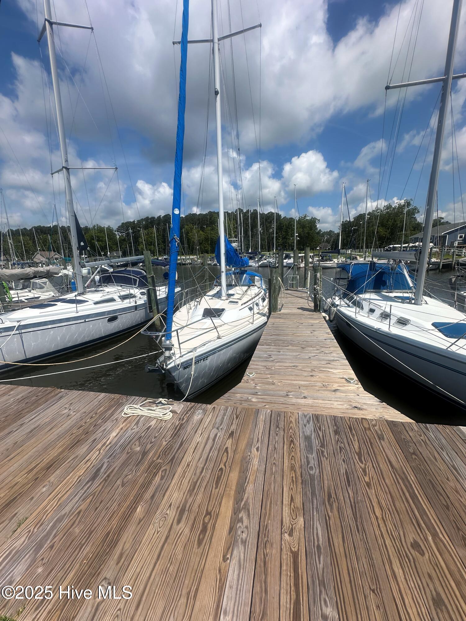 Slip 31 Pecan Grove Marina