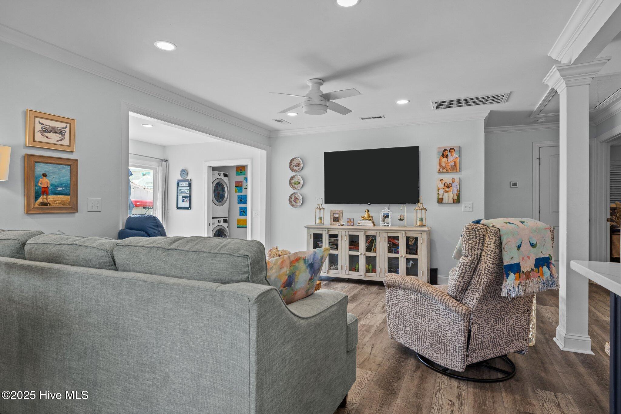104 Bayview Boulevard