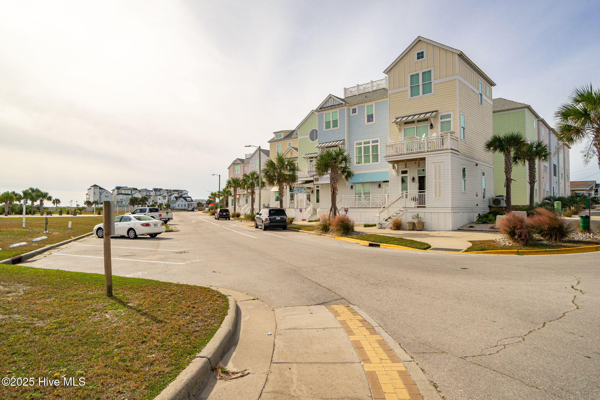 104 Bayview Boulevard