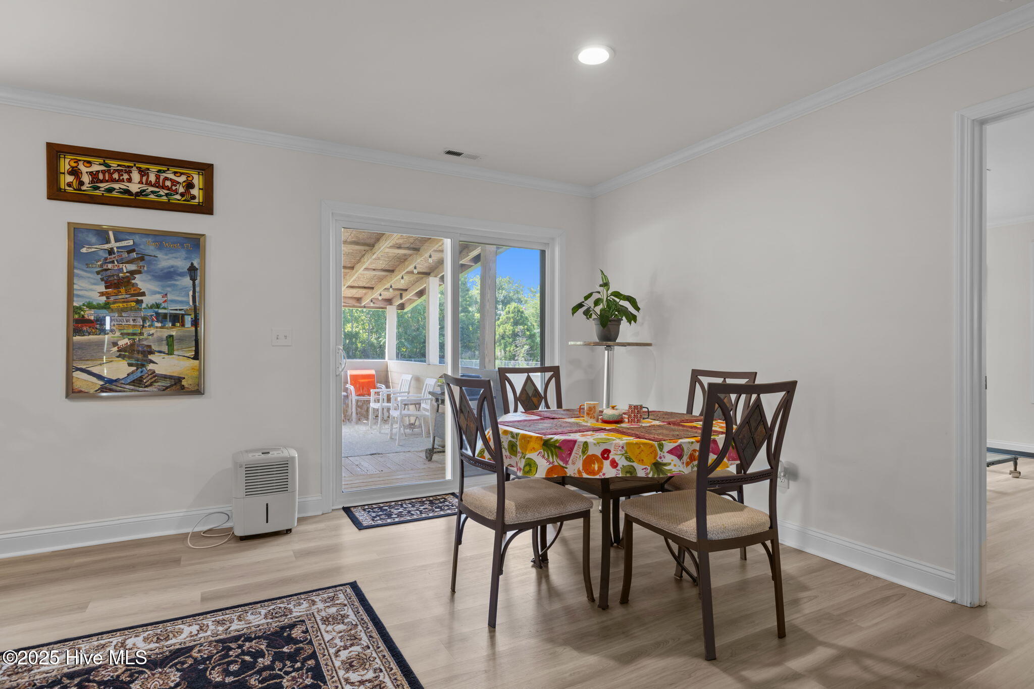 164 Old River Road