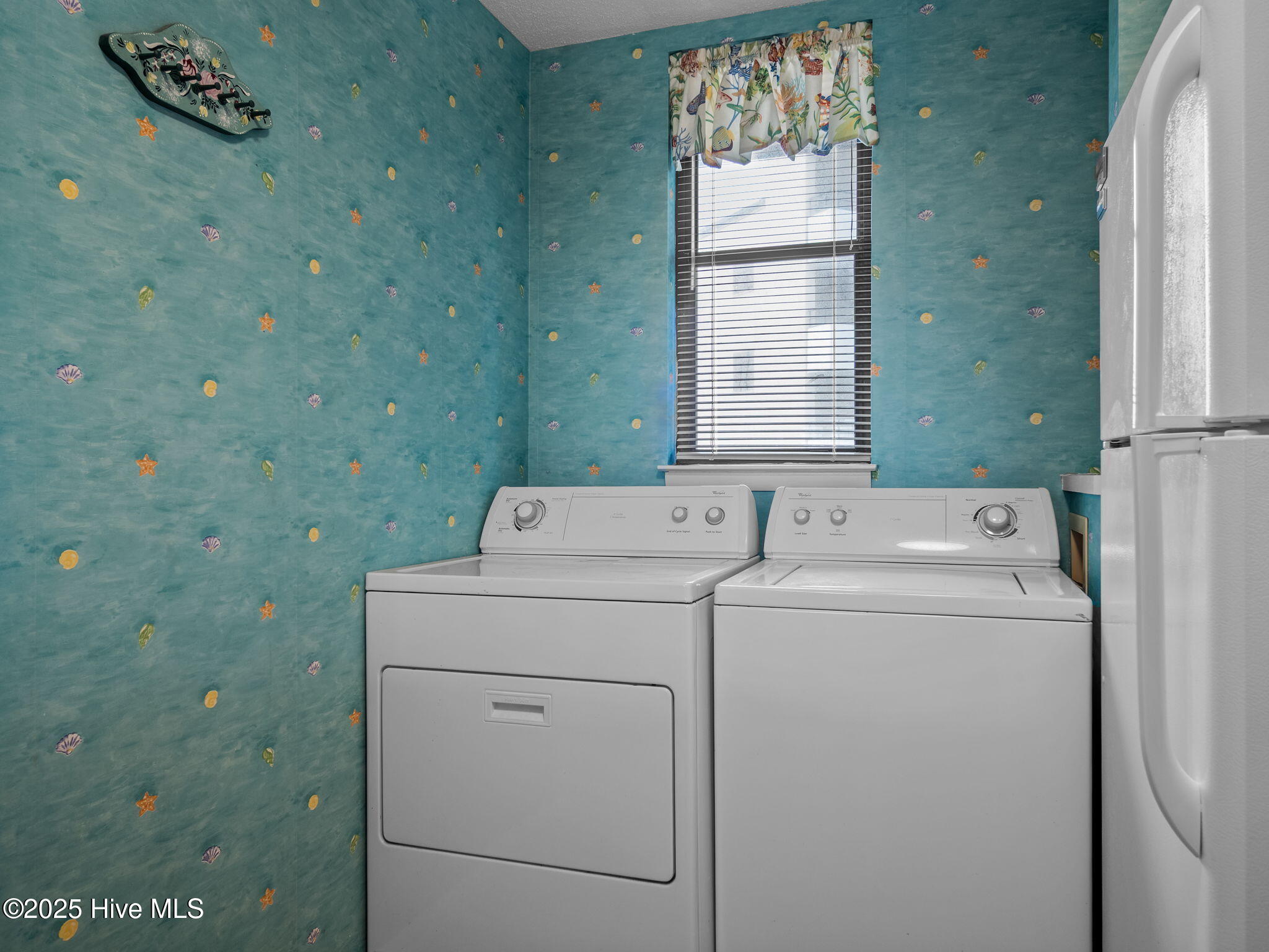 1505 Salter Path Road 323