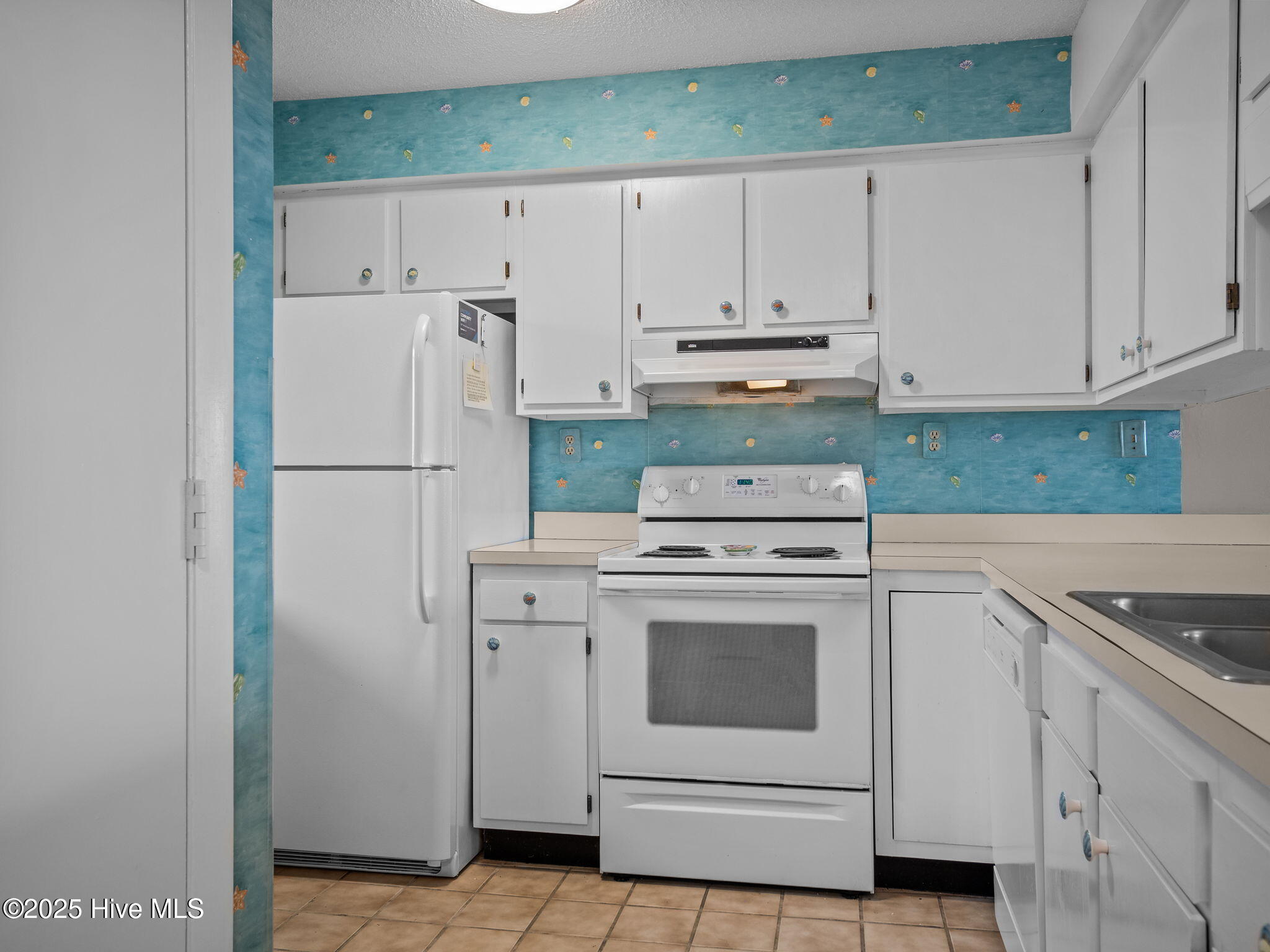 1505 Salter Path Road 323