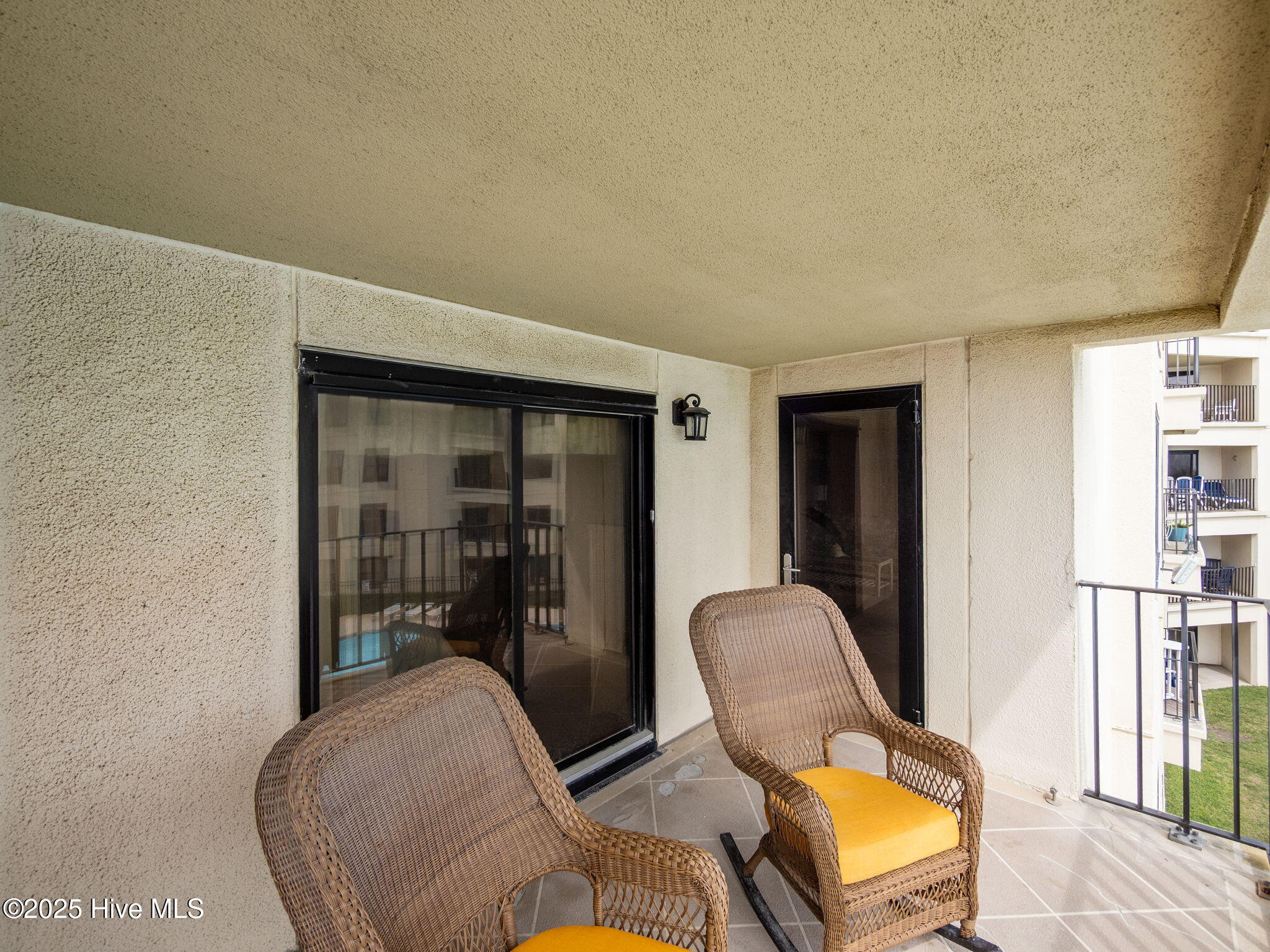 1505 Salter Path Road 323