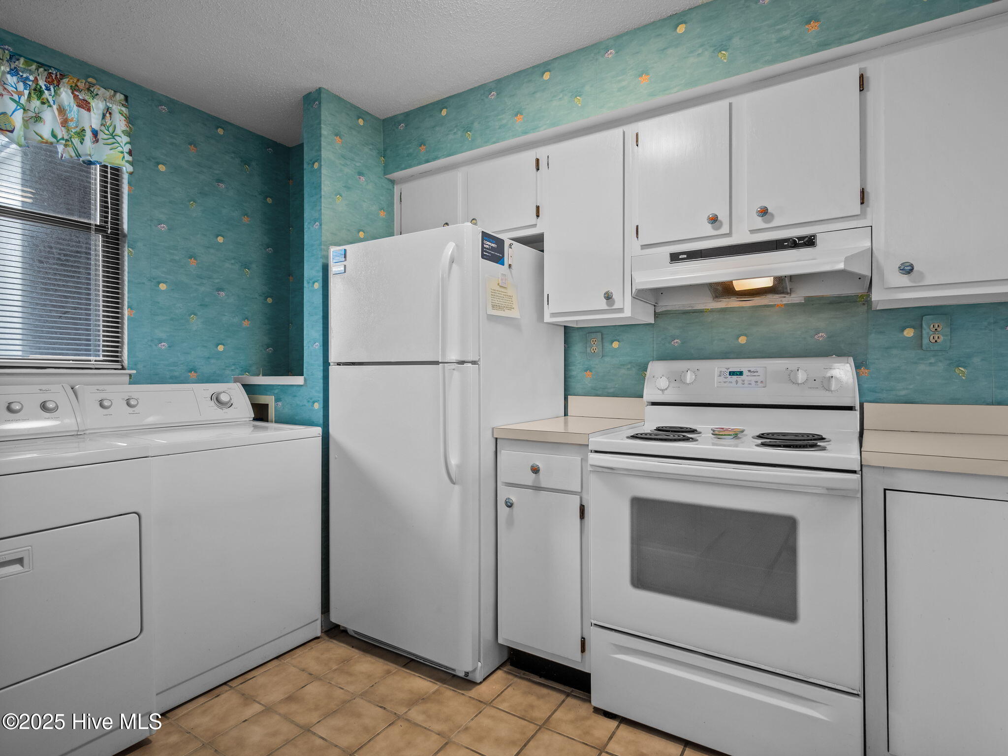 1505 Salter Path Road 323