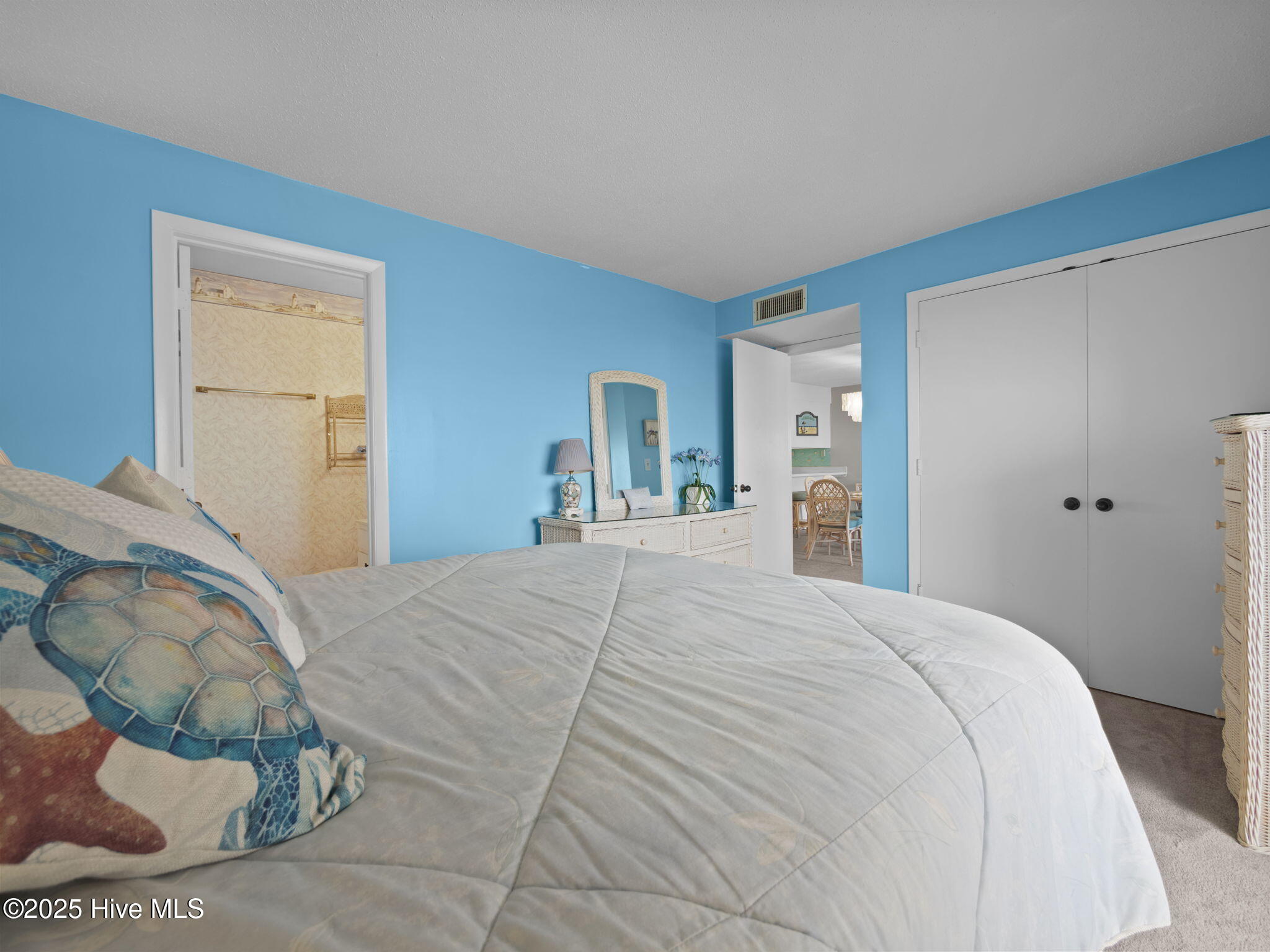 1505 Salter Path Road 323